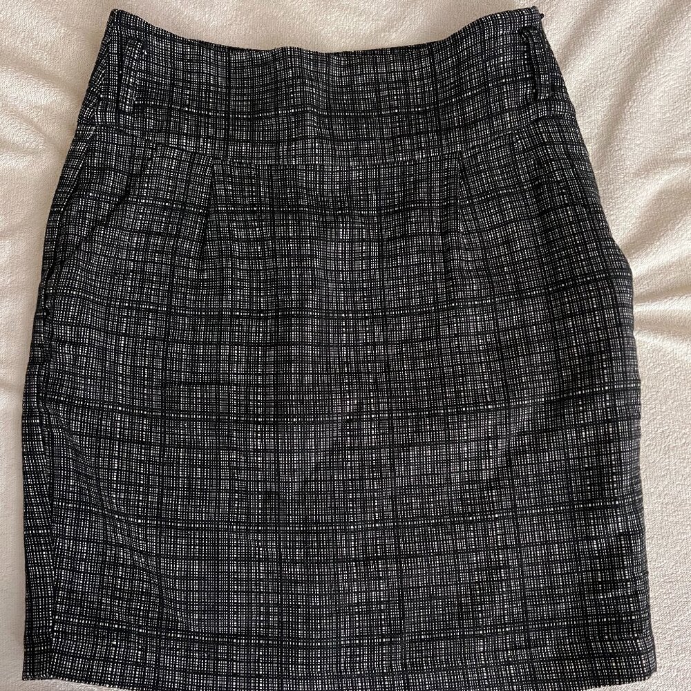Women's Forever 21 Black & White Pencil Skirt Size Small